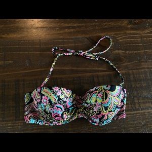 Never been used Victoria’s Secret Bikini Top 34 C
